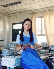 又叫又疼的打扑克视频_: 黑暗中的光明，难道不值得被发现？