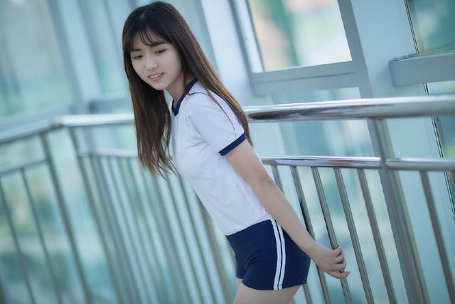 京东热线怎么转人工_: 影响广泛的决策，未来能否吸取过去的教训？